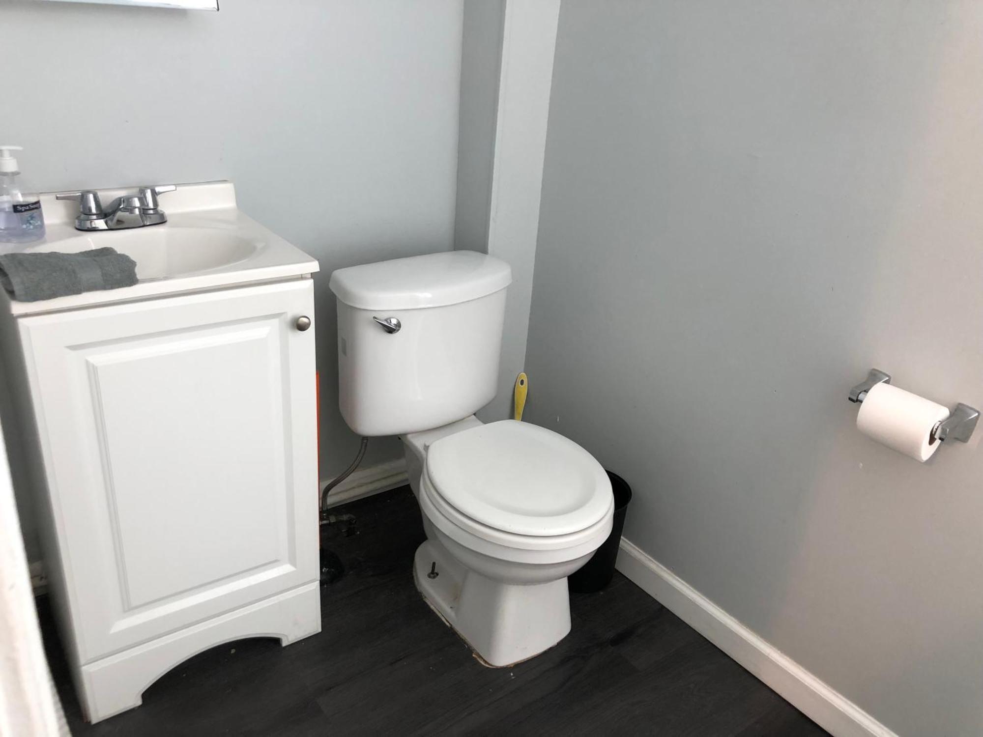 Private 2-Bedroom With Free Parking And Direct Bus To Nyc Manhattan Only 2 Blocks Away Linden Dış mekan fotoğraf