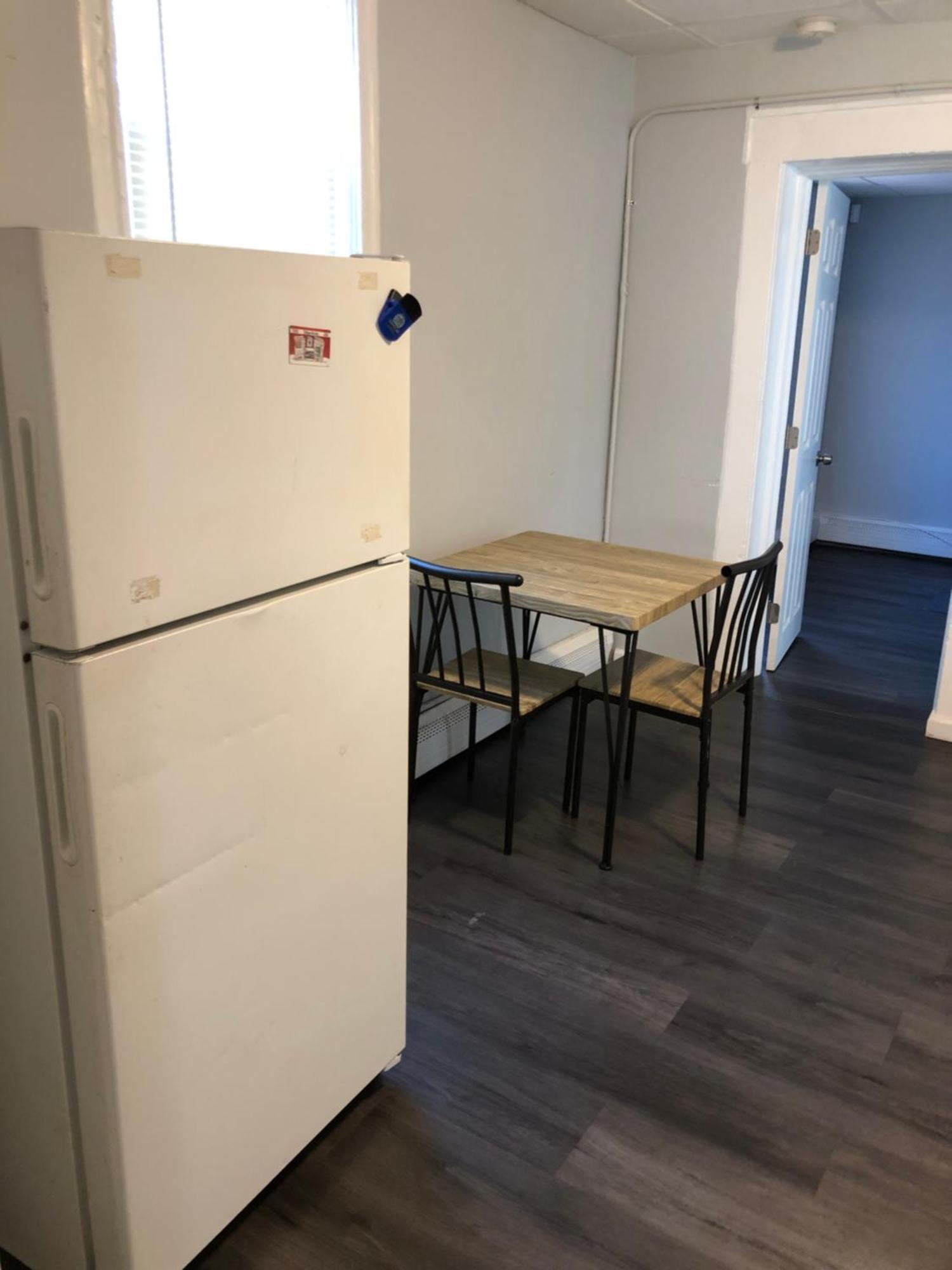 Private 2-Bedroom With Free Parking And Direct Bus To Nyc Manhattan Only 2 Blocks Away Linden Dış mekan fotoğraf